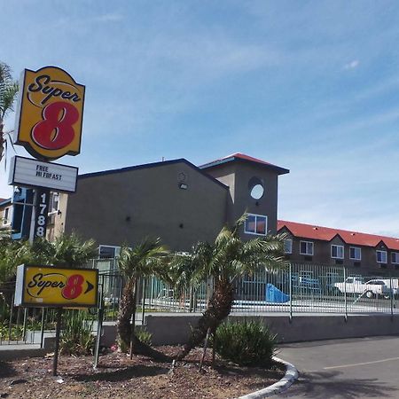 Super 8 By Wyndham San Diego/Imperial Beach Exteriér fotografie