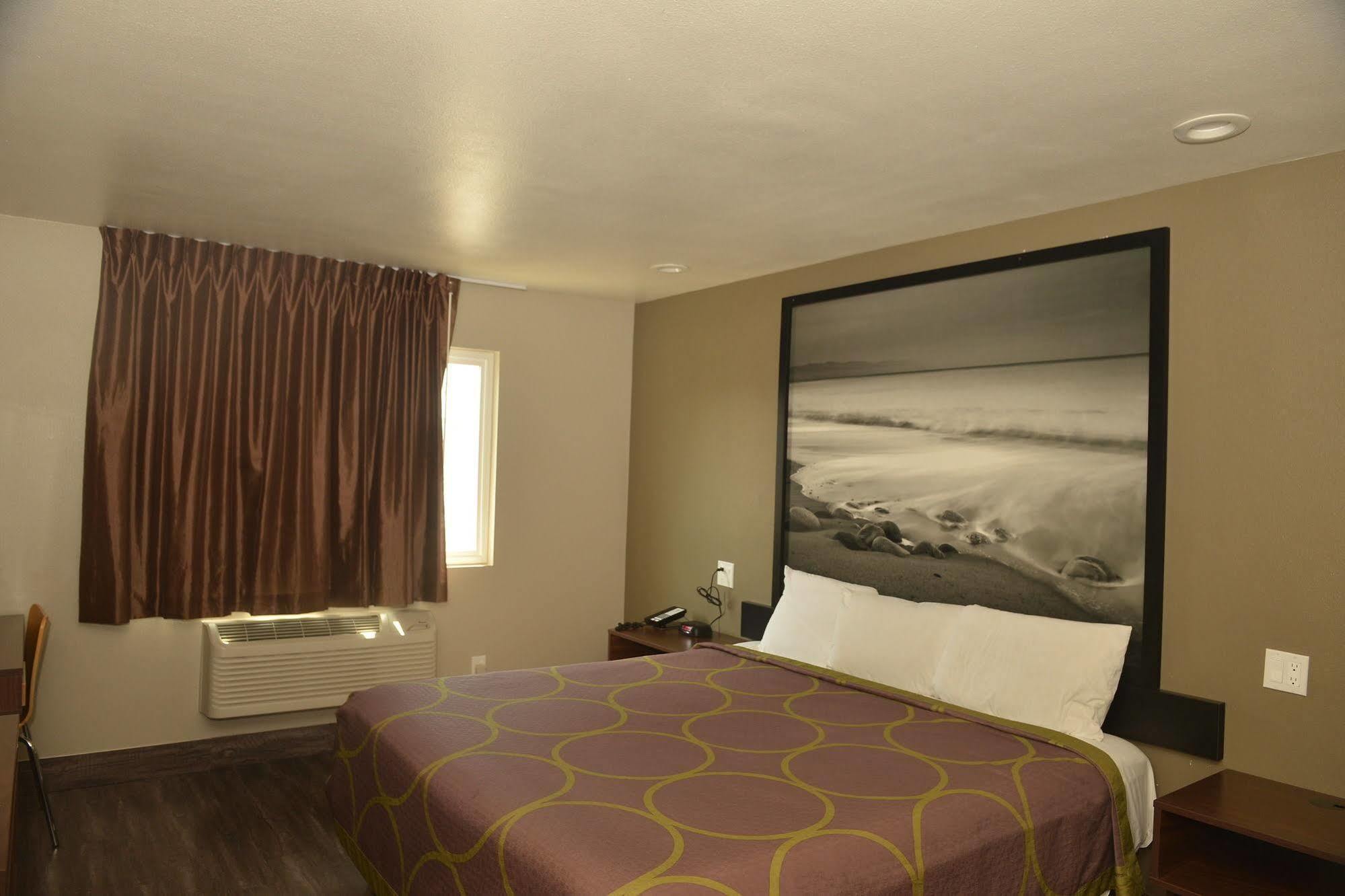 Super 8 By Wyndham San Diego/Imperial Beach Exteriér fotografie